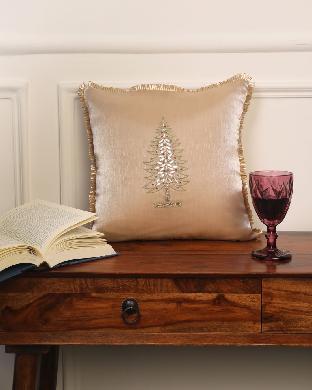 Pine Whisper Cushion Cover