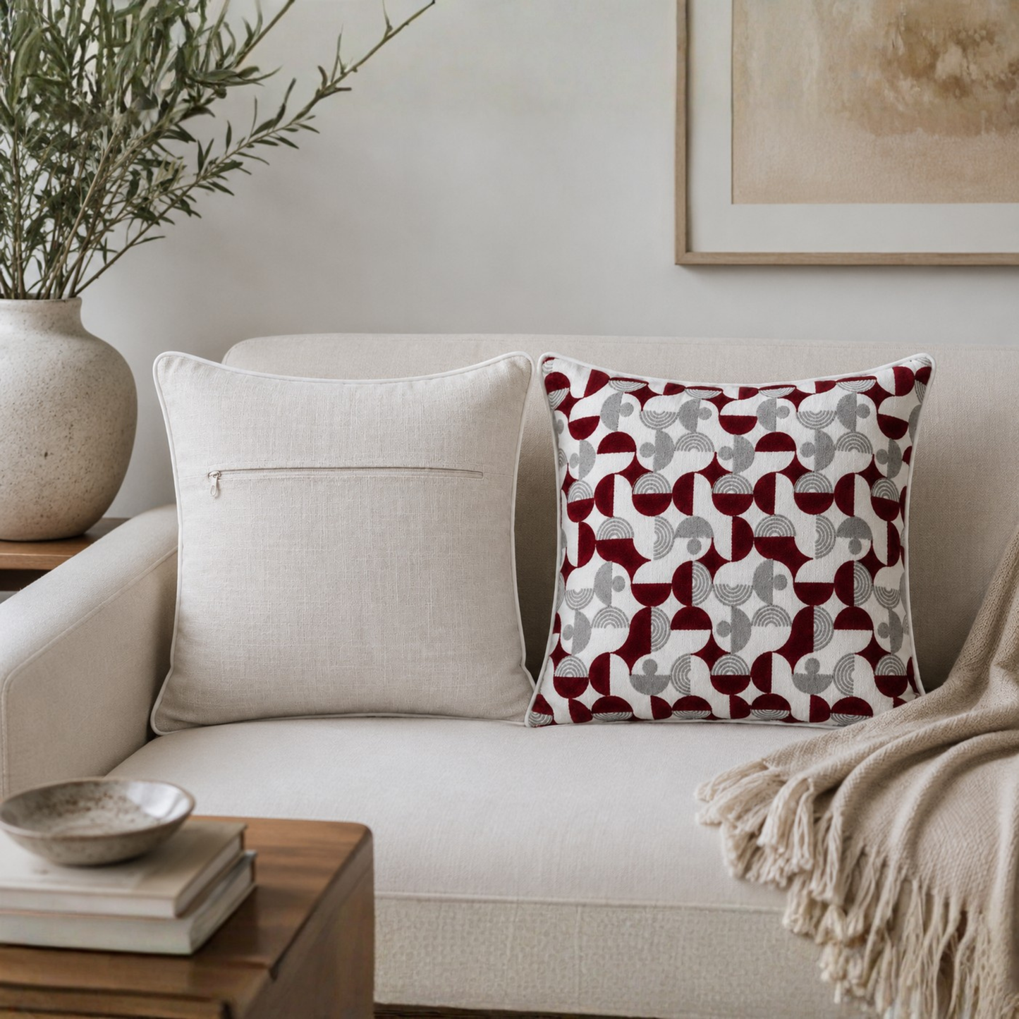 Measured Curve Cushion Cover